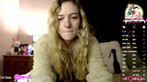 Snapshot of xelliee_rosex chatting on January 11, 2025, 6:35 am EllieeRose online show from January 11, 2025, 6:35 am