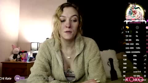 Snapshot of xelliee_rosex chatting on January 12, 2025, 2:09 pm EllieeRose online show from January 12, 2025, 2:09 pm