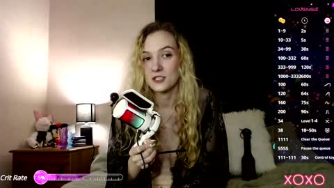 Snapshot of xelliee_rosex chatting on February 2, 2025, 12:09 am EllieeRose online show from February 2, 2025, 12:09 am