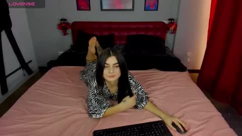 Emma online show from February 28, 2025, 1:36 pm