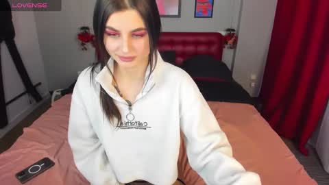 Emma online show from March 4, 2025, 1:49 pm