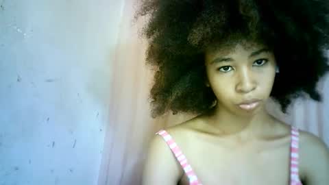 Snapshot of xenna610827 chatting on February 8, 2025, 9:03 am xenna610827 online show from February 8, 2025, 9:03 am