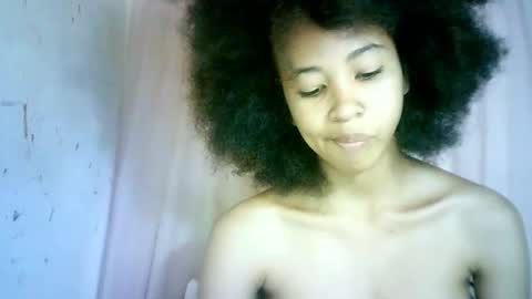 Snapshot of xenna610827 chatting on March 9, 2025, 11:25 am xenna610827 online show from March 9, 2025, 11:25 am