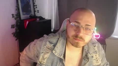 F A B I A N online show from September 23, 2025, 9:34 am