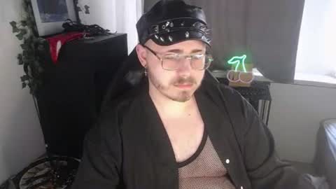 F A B I A N online show from September 26, 2025, 9:46 am