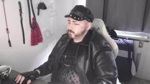 F A B I A N online show from October 29, 2025, 9:44 am