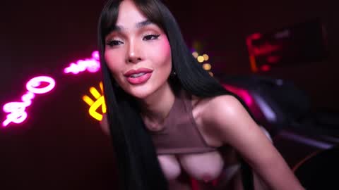 Anne online show from January 31, 2025, 3:41 am