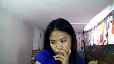 xgurlxlaloox online show from May 27, 2026, 1:02 am