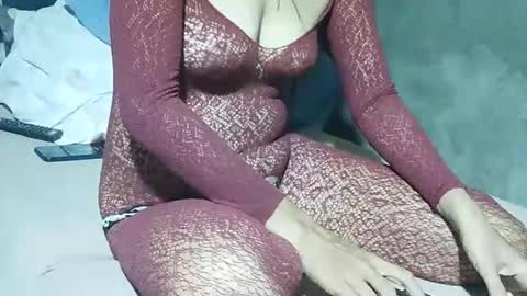 xhotskinny69x online show from September 22, 2025, 9:55 am