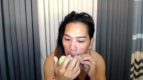 GWEN THOMPSON .......   online show from February 8, 2025, 3:41 am