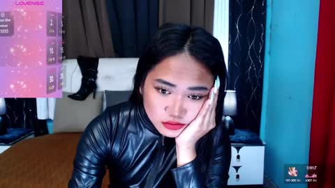 xhugesignificant69x online show from February 15, 2025, 10:11 am