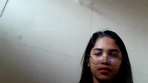 xiaomeee online show from October 27, 2025, 10:25 pm