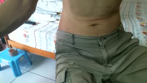 xiaoye_x online show from August 6, 2026, 8:38 am