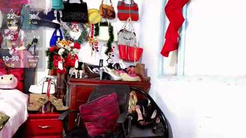 xiaraa26 online show from December 13, 2025, 7:53 pm