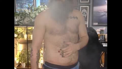 xiisil online show from February 11, 2026, 6:35 pm