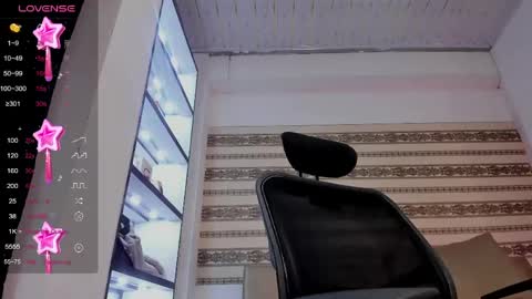 ximena online show from May 25, 2026, 9:43 pm
