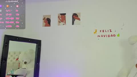 Xime  online show from January 3, 2025, 2:43 am