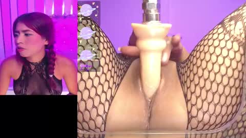 Ximena online show from September 12, 2025, 9:04 pm