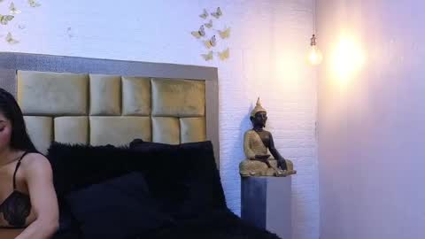 Snapshot of ximenawilliamss chatting on January 15, 2025, 6:33 am ximena online show from January 15, 2025, 6:33 am