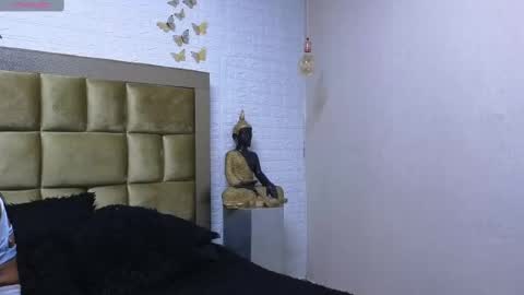 ximena online show from November 23, 2025, 9:25 pm