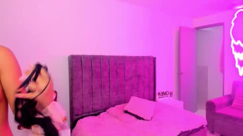 xiomara_cortes online show from January 9, 2026, 12:30 pm