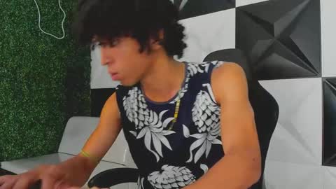 xion_ez online show from September 13, 2025, 8:30 pm