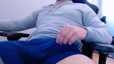 Italian Sausage online show from March 3, 2025, 2:48 pm