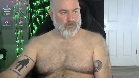 Snapshot of xjohnniex77 chatting on January 18, 2026, 6:44 pm MrSlowBurn77 online show from January 18, 2026, 6:44 pm