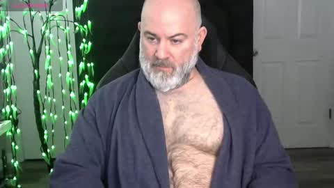 Snapshot of xjohnniex77 chatting on February 2, 2026, 5:33 pm MrSlowBurn77 online show from February 2, 2026, 5:33 pm