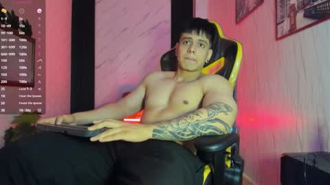      online show from October 15, 2025, 12:27 pm