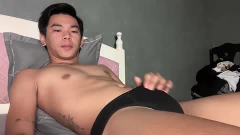 Khen online show from September 26, 2025, 3:43 am