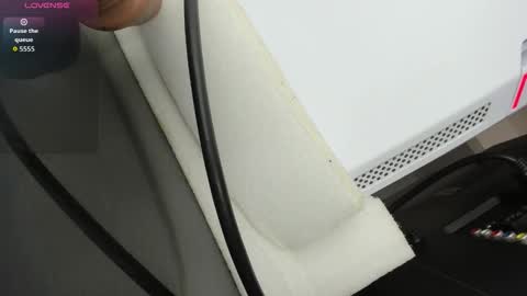 welcome friends online show from November 3, 2025, 3:30 am