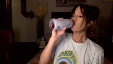 xLacyy online show from December 18, 2024, 3:15 am