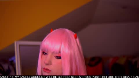 xlanabunny online show from February 24, 2025, 2:48 pm