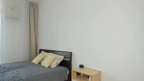 Chloe online show from May 27, 2026, 9:50 am