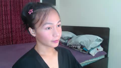 Snapshot of xlovely_destinyx chatting on December 18, 2024, 6:25 pm Alice online show from December 18, 2024, 6:25 pm