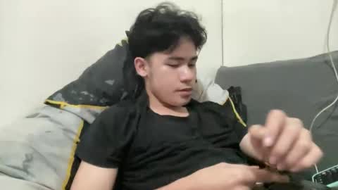 Snapshot of xluminous chatting on January 13, 2026, 5:40 pm MIKAEL online show from January 13, 2026, 5:40 pm