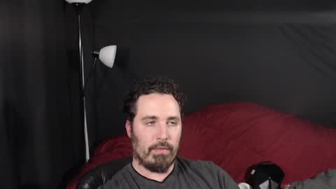 Snapshot of xmetalstudx chatting on December 17, 2024, 2:01 am MetalstudMaster online show from December 17, 2024, 2:01 am