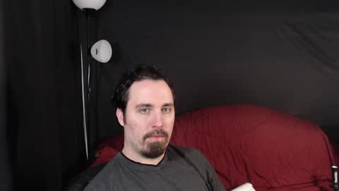 Snapshot of xmetalstudx chatting on January 19, 2025, 12:49 am MetalstudMaster online show from January 19, 2025, 12:49 am