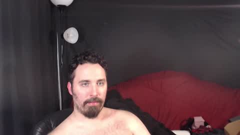 Snapshot of xmetalstudx chatting on February 17, 2025, 4:09 am MetalstudMaster online show from February 17, 2025, 4:09 am