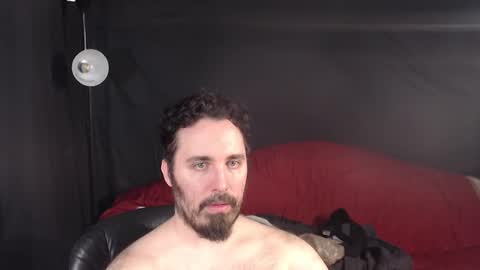 Snapshot of xmetalstudx chatting on March 10, 2025, 5:43 am MetalstudMaster online show from March 10, 2025, 5:43 am