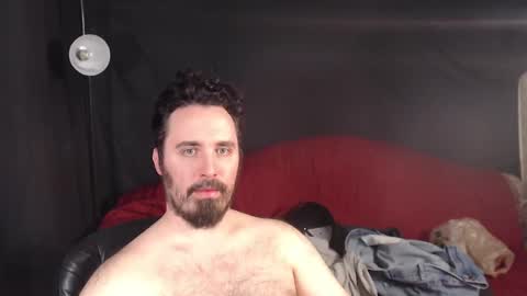 Snapshot of xmetalstudx chatting on March 11, 2025, 3:48 am MetalstudMaster online show from March 11, 2025, 3:48 am