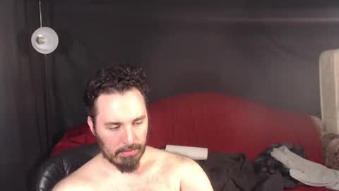 Snapshot of xmetalstudx chatting on March 12, 2025, 2:09 am MetalstudMaster online show from March 12, 2025, 2:09 am