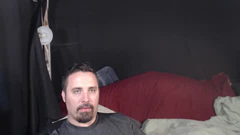 Snapshot of xmetalstudx chatting on October 4, 2025, 12:52 am MetalstudMaster online show from October 4, 2025, 12:52 am