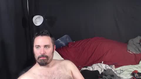 Snapshot of xmetalstudx chatting on October 25, 2025, 4:09 am MetalstudMaster online show from October 25, 2025, 4:09 am