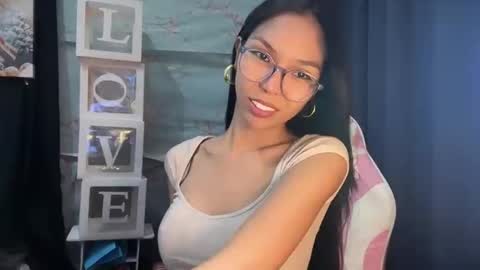 Sweet Monica online show from November 1, 2025, 9:11 am