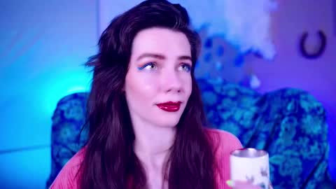 Bella Bondai online show from September 26, 2025, 5:44 am