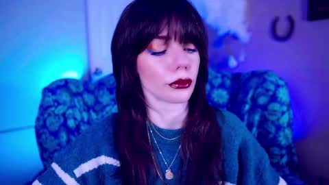 Bella Bondai online show from October 15, 2025, 4:12 am