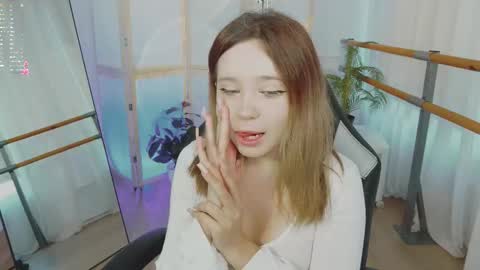 Snapshot of xohanna chatting on September 26, 2025, 7:12 am Milana online show from September 26, 2025, 7:12 am