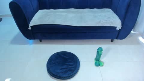 xoxo_angel online show from February 21, 2025, 7:21 pm